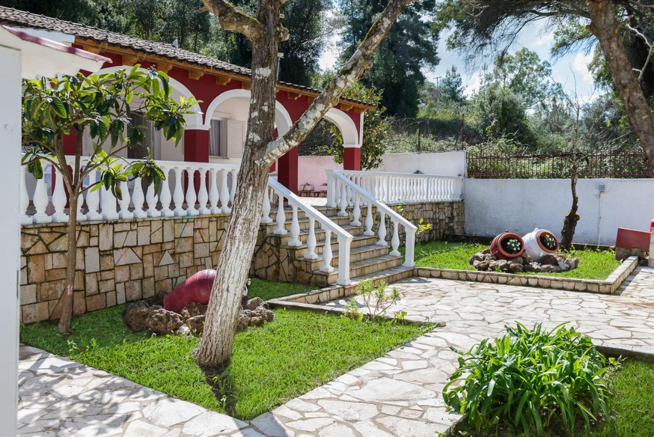 Merlyn Rooms Into The Nature, 100M From The Beach Dafnila Exterior foto
